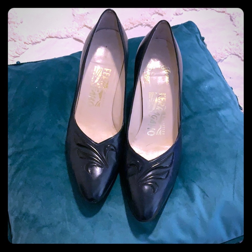 80s Vintage Ferragamo Heels